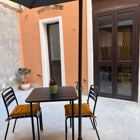 Villa Domus Catania Centro Esterno foto