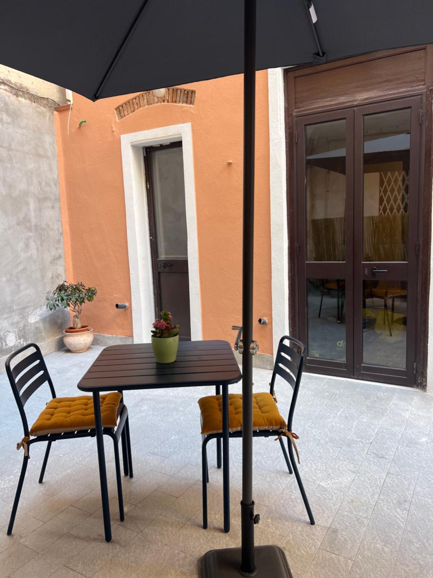 Villa Domus Catania Centro Esterno foto